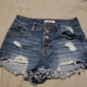 refuge 5 button shorts